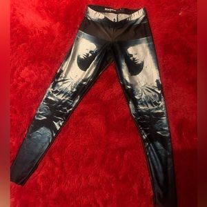 BlackMilk Star Wars leggings size L